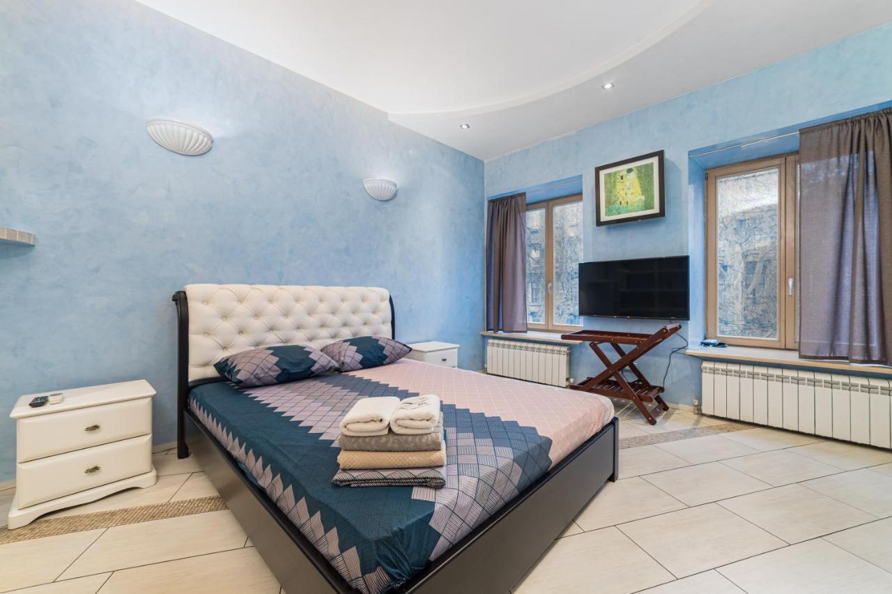 Classical Deribasivska 3-Bedrooms Apartment Odesa Exterior photo